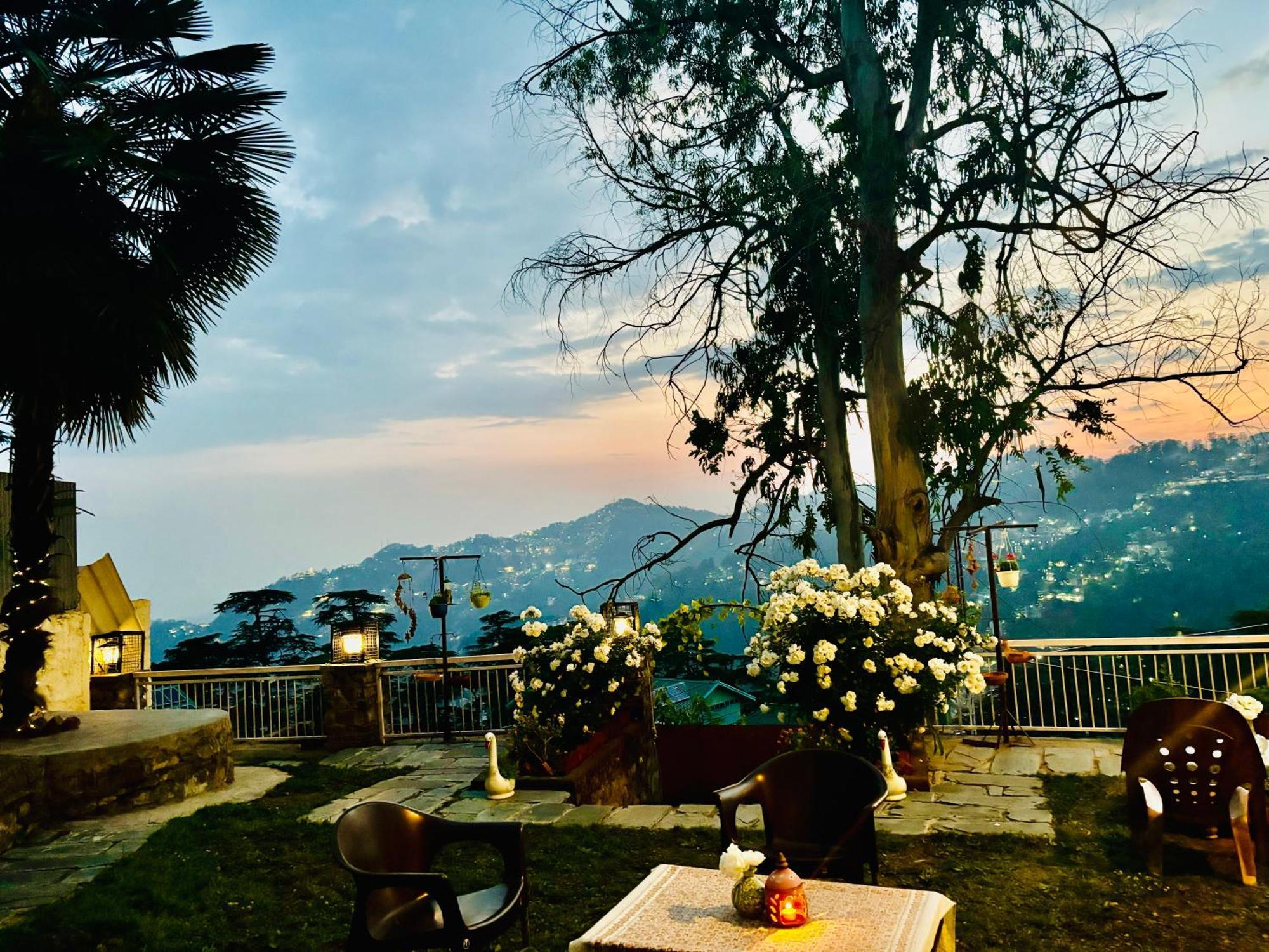 Aaram Baagh Simla Apartment Exterior foto